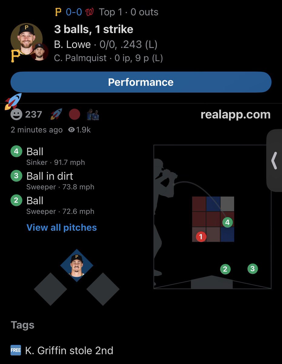 MaestroHR's tweet photo. Brandon Lowe is absolutely shit.. but this ump is even worse 😭😭 https://t.co/ZCKauY3DlY