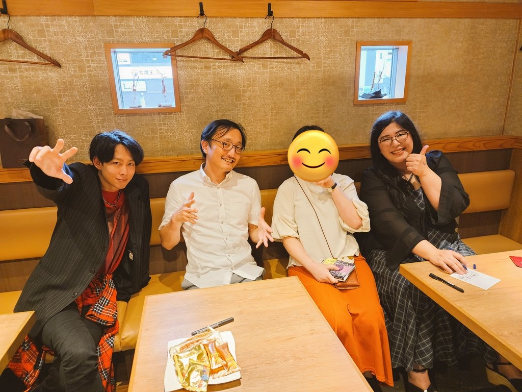 Heart7291's tweet photo. ＃東北怪考 のイベントへ行ってきました😆
山林怪談…。
どんな話が聞けるのか、ドキドキしながら聞いておりました。
両部とも、濃い内容のお話しで…。
聞き応えありました😊

オダギリさんともお会いできて、ちゃっかりサインとお写真を📸
ありがとうございました✨️ https://t.co/VK0jhoL53S