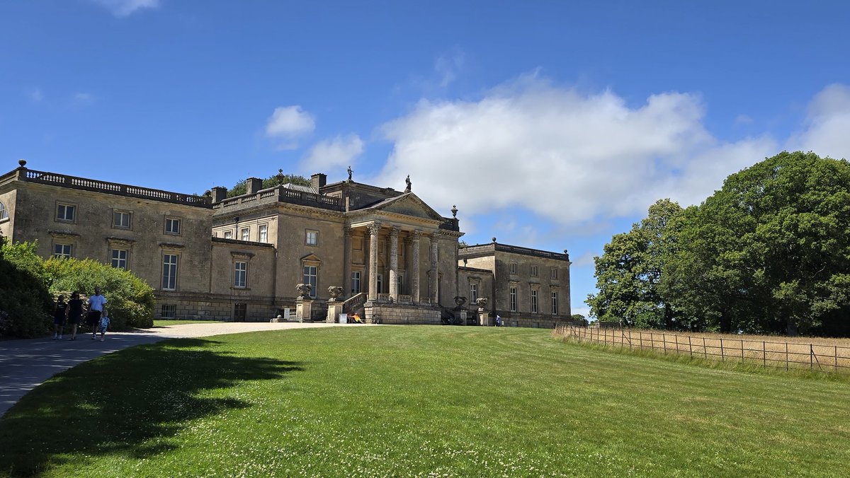 riesatori's tweet photo. Stourhead, National Trust.
https://t.co/4SBoBz42b8 https://t.co/Qrn3SgpycP