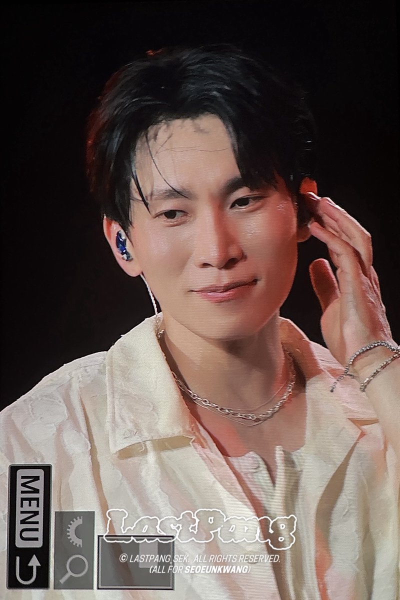LASTPANG_SEK's tweet photo. [프리뷰]260704 가오슝 비어락페스티벌
🤍🤍
#서은광 #은광 #SEO_EUNKWANG #btob #비투비  
#은광이가지켜보고있다 @BTOB_SEKwang https://t.co/5Na0B0vmye