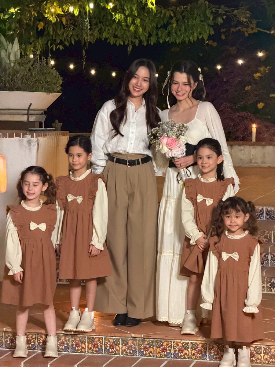 _puroarte's tweet photo. MI FAMILIAAAAA

THE AIR FINAL EPISODE
#เสน่หาวาโยตอนจบ
#ฟรีนเบค #FreenBecky
#beckysangels #srchafreen https://t.co/YhvmWdOAgy