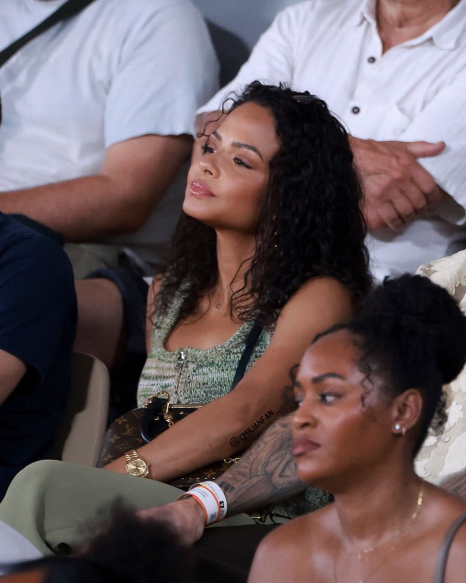 wavecheckers's tweet photo. Christina Milian at the French Open 🎾 https://t.co/hh4hnlBir1