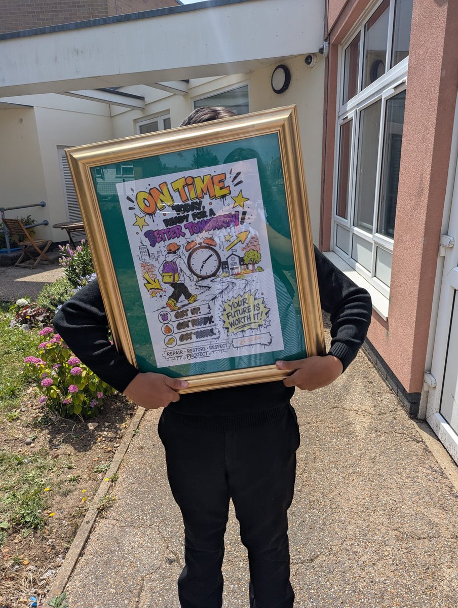 HaringeyLP's tweet photo. Weโve been working hard to restore old picture frames with Victor & Evan in our Repair & Restore workshops. #ThisIsAP https://t.co/Ka9bRvllv1