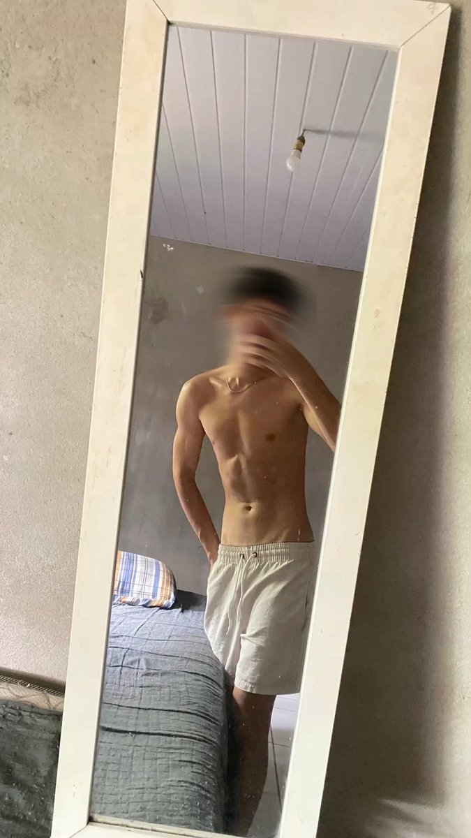 000Demon6910's tweet photo. 睡前一拍
https://t.co/1nV5aN1ZpS https://t.co/izmZl5aYaz