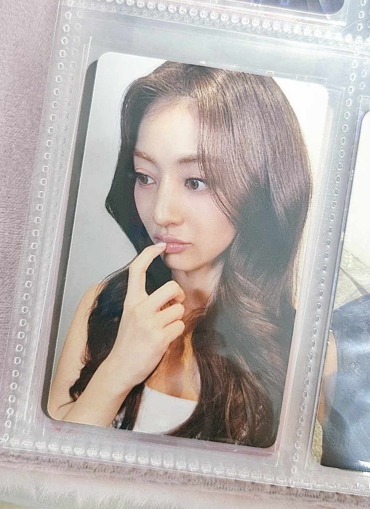 once_486's tweet photo. 저 오늘 팝업갔다 왔어요!! 
#TWICE #ONCE https://t.co/htNX6UUQQ5