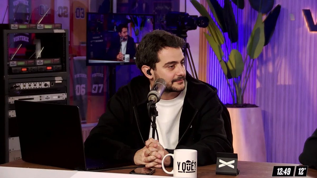 out of context anacleta chicle 🍬 tweet media