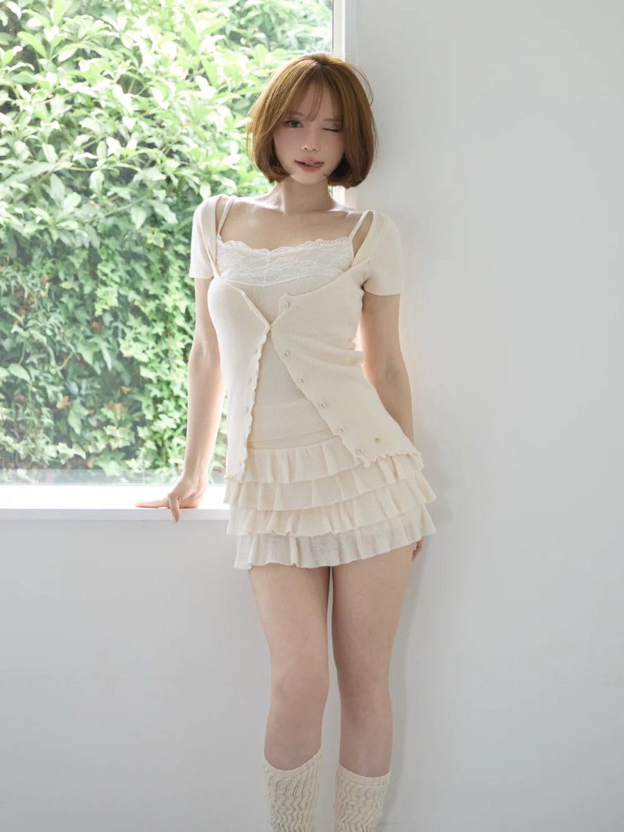 ___1113r's tweet photo. andmary 7/5 新作　店舗代行
譲)定価+代行費(要相談)
求)下記商品2点

代行してくださる方を探しております。
条件の合う方いらっしゃいましたら、お声掛けいただけると幸いです。

手渡しorロッカーでの受け取り希望です。 https://t.co/CqzrZ6ljwe