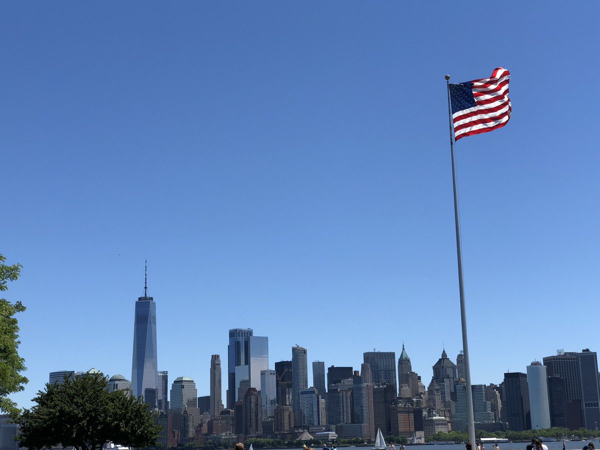mrThamilton's tweet photo. From sea to shining sea. America the beautiful. Happy Independence Day. Happy 250th birthday USA! https://t.co/hKhsNsvYNz