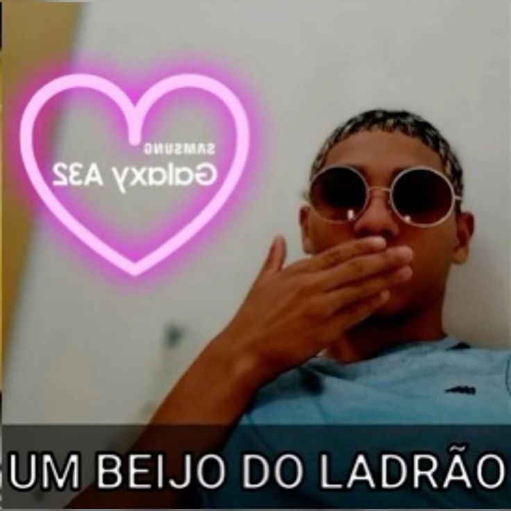 babaatori's tweet photo. @flowoo1332 @ninhaxz07 @caelcena @piitbala quebradinho pra todos terem um pedaço, e nao tem como ofuscar o orixa que não existe ori acima https://t.co/ODFcXhBfoO