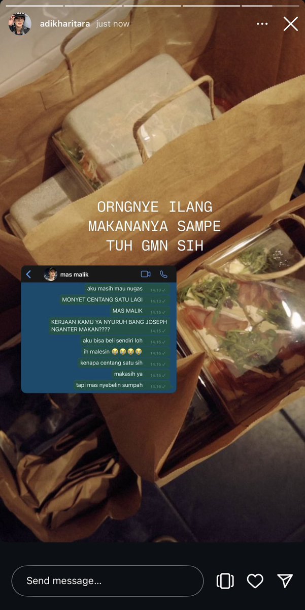 tekoucil's tweet photo. a #syongton photocopy few tweets au 

Susah sinyal, susah ngeprint https://t.co/CIcqg8i1ZT