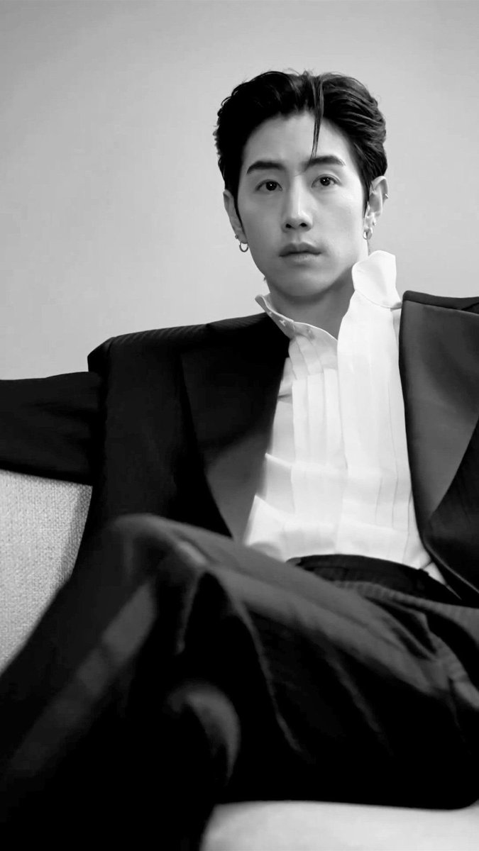 AumYaowalack's tweet photo. : มาร์ค ต้วน                                : เอินเอิน https://t.co/EjaEgYVuqQ