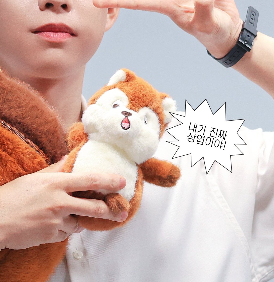 Duck9ri's tweet photo. 260525 후즈팬 대면
#루시 #최상엽

엽람쥐🐿 https://t.co/bGRsQESfRk