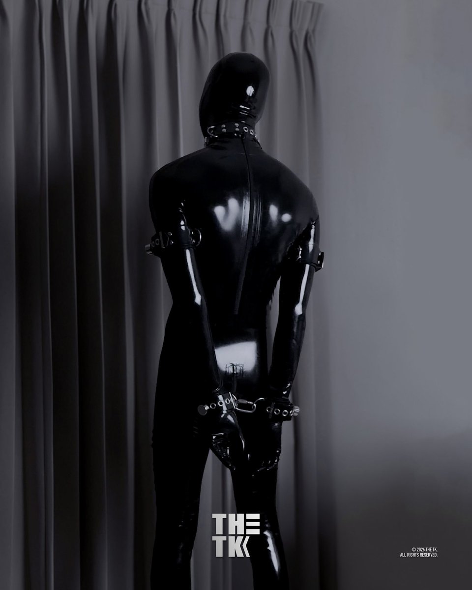 the_tk_s's tweet photo. NO NEED TO ESCAPE
MAGLOCK SILICONE RESTRAINTS & COLLAR: @KBBOY_OFFICIAL
LATEX MASK: @FORFUNBANGKOK
SHOT ON @APPLE IPHONE 17 PRO MAX
© 2026 THE TK. ALL RIGHTS RESERVED.
#THETK #LATEX #KBBOY #FORFUNBANGKOK https://t.co/rgNmNbfYFV