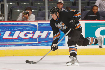 mikecommito's tweet photo. On this day in 2005, the Capitals acquired Chris Clark, and a seventh-round pick, from the Flames in exchange for a sixth-round and seventh-round pick. Playing alongside Alex Ovechkin, Clark would set a career-high in goals, scoring 30 in 2006-07 #Hockey365 #ALLCAPS https://t.co/FbidAKhiDw