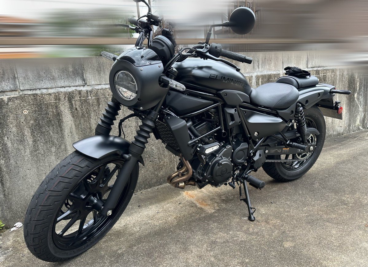 misiteeee's tweet photo. 納車しました〜
人生初めてのバイク！これからよろしく！

#エリミネーター #バイク好きと繋がりたい https://t.co/BC5ACnGfOO