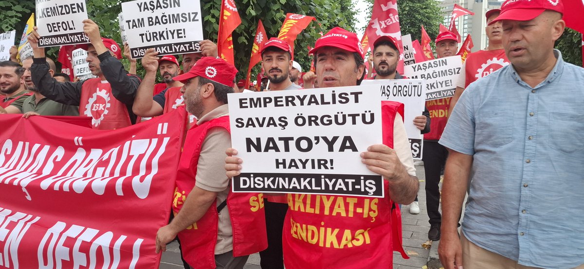 Nakliyatsendika's tweet photo. Katil NATO Ülkemizden Defol... https://t.co/cS3TOplKUL