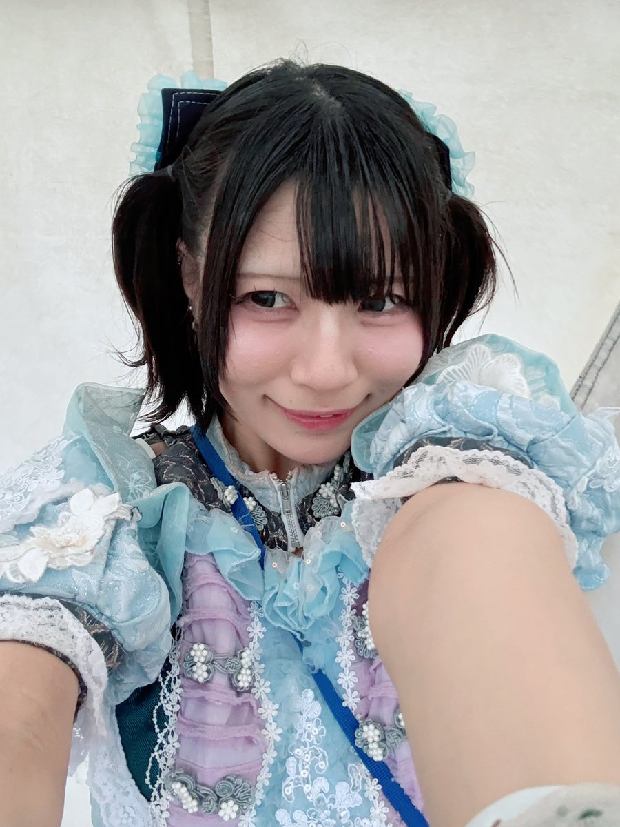 3a0ak_153's tweet photo. 夏はここでしか観れない景色があって、ここでしかつくれない想い出があって、夏はここにしかないものが沢山ある季節だからその夏に今年も夏初という大きな舞台に連れてってくれてありがとう。

さとモンと夏を初められて最高に嬉しいよ。一緒に夏を楽しめて幸せ。

俺、さとりモンスターが大好きです。 https://t.co/REii6vGbeq