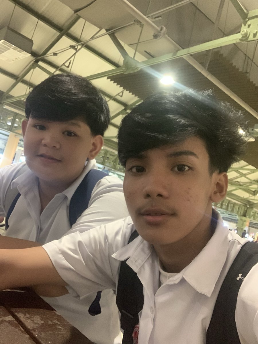IVAYNEE's tweet photo. 😛📩 https://t.co/5HCyohEjvK