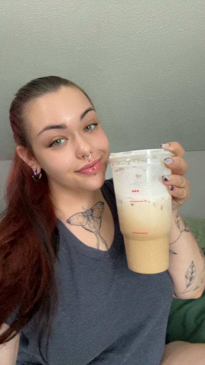 sisisecretz's tweet photo. Sub funded coffee always tastes better😌

findom https://t.co/OpKtbFhZXc