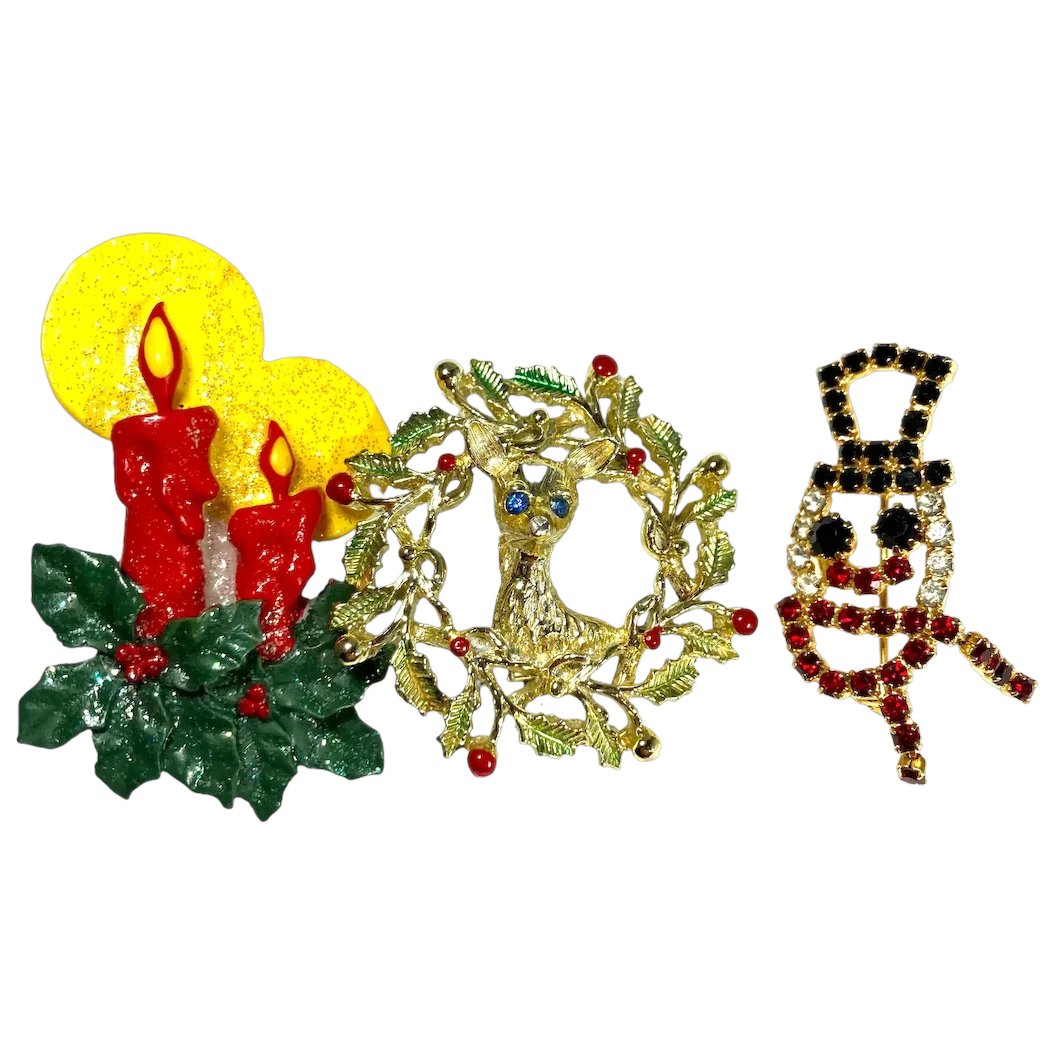 ClarasJewelry's tweet photo. Christmas in July Sale! Select Items 50% Off!
Christmas Holiday Figurals Rhinestone Silver Bells Candy Cane Sleigh Brooch Lot
#rubylane #vintage #retro #Christmas #holiday #brooch #vintagebeginshere #jewelryaddict #giftideas #treasures #Sale #ChristmasInJulySale
https://t.co/dsSBGKyWSE