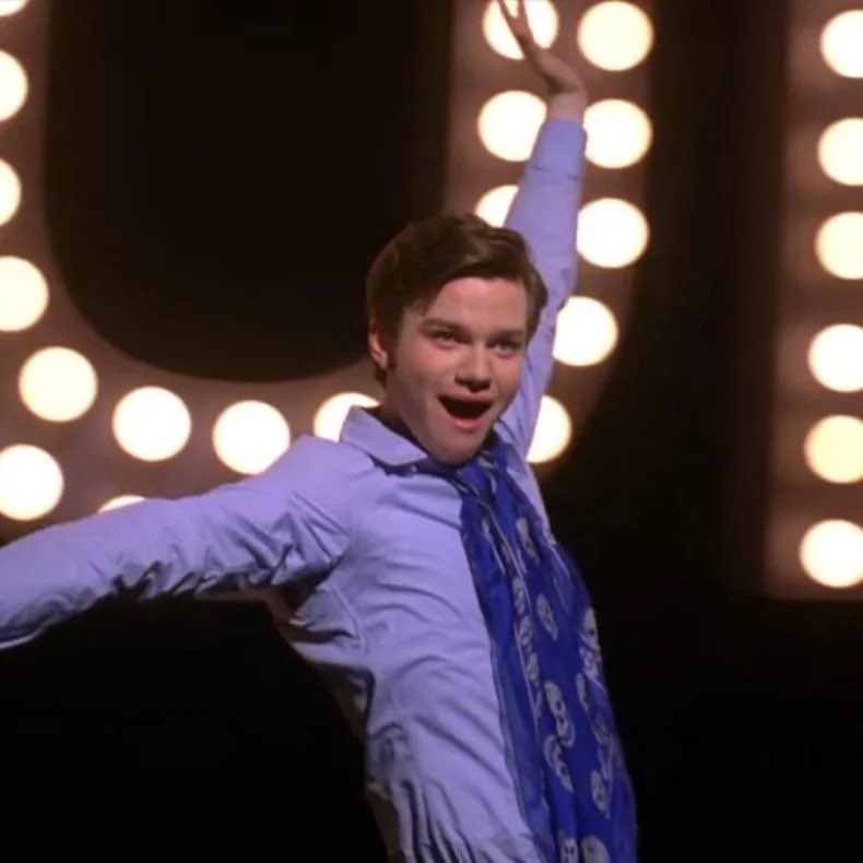 urfaveisafruit's tweet photo. Today’s LGBTQ+ Character of the Day is Kurt Hummel!

He is a canon Gay character from Glee!
#Glee https://t.co/CIYau9X5HB