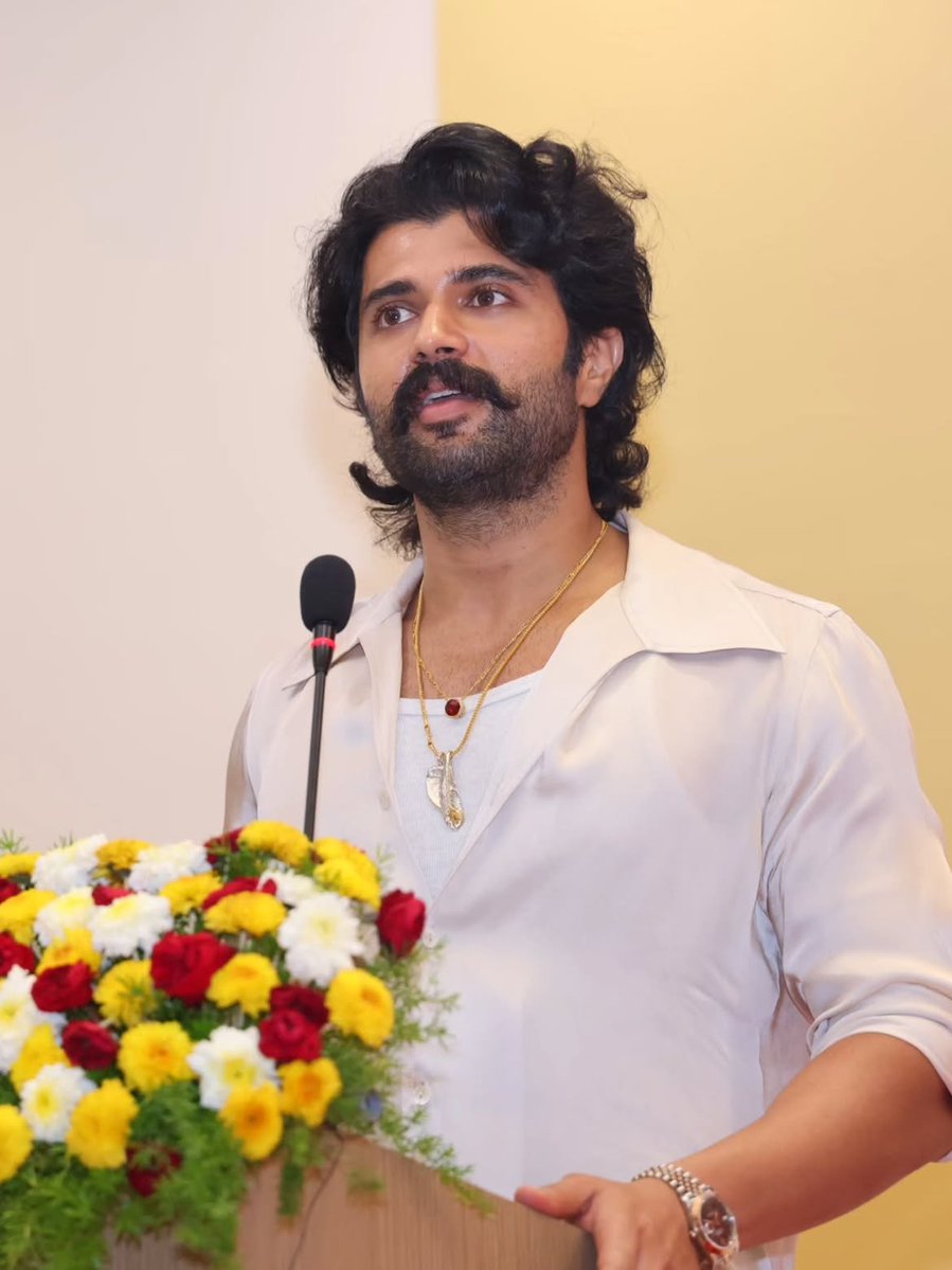 Ganaa tweet media