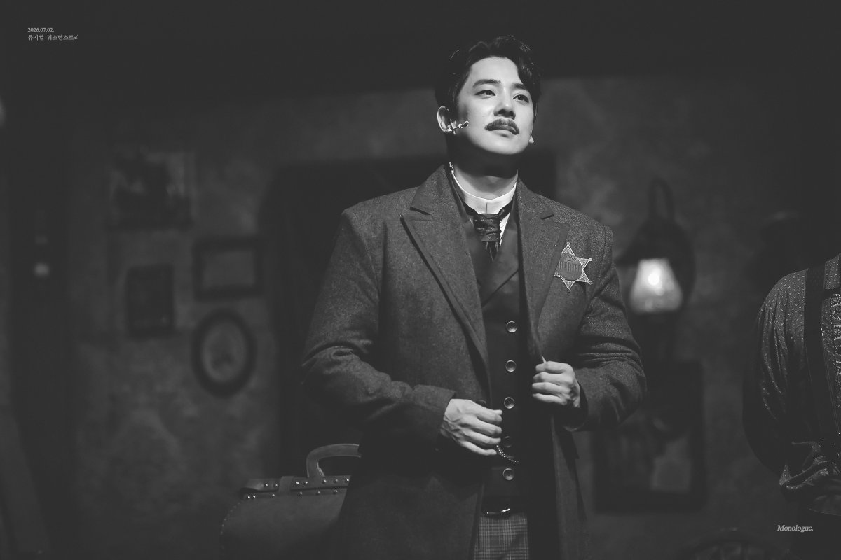 mnologue's tweet photo. 서부 최고의 보안관 🤠🧐🤭

와이어트 어프, 송원근

/ 260702 뮤지컬 웨스턴스토리 무대인사 https://t.co/gmbjeacSvh