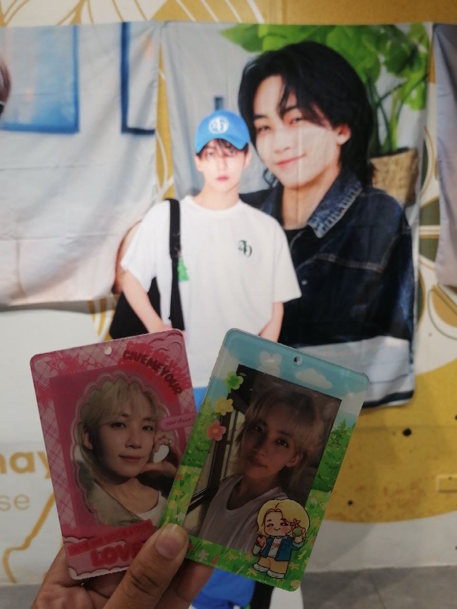 jeonghan_ynn's tweet photo. really enjoyed this day !! thank u @softcommand_ for organizing this event ^^
++ met new carat friends (pls i love them sm)
#FinallyFoundYoon https://t.co/3pkh8OXWN7