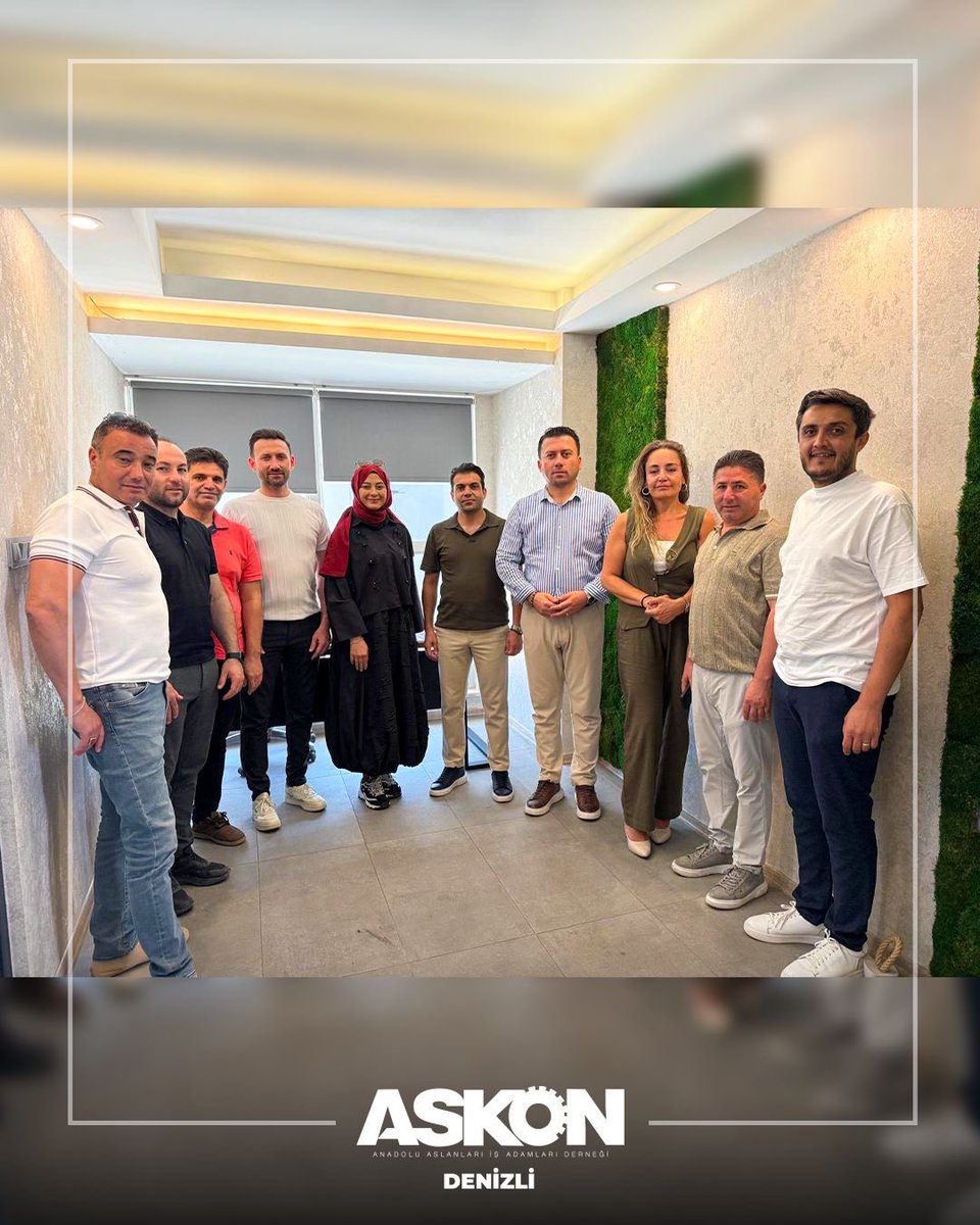 AskonDenizli20's tweet photo. Teşkilat komisyonu olarak üye ziyaretlerimiz kapsamında, İnşaat Mühendisi Harun Çelik / Harun Çelik Group iş yerine ziyarette bulunduk.

Üyemize çalışma hayatında başarılar diler, nazik ev sahipliğinden dolayı teşekkürlerimizi sunarız.

#AskonDenizli
#MilliKalkınmanınGüçlüAdı https://t.co/9ljLX76duG