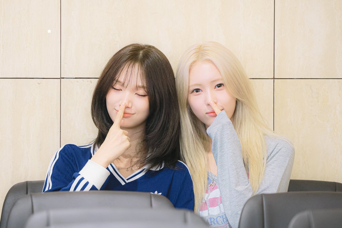 taemungee's tweet photo. 260703 막내랑 맏둥이 #원화연 #사샤 #이프아이 #ifeye https://t.co/lG2jACzbI8
