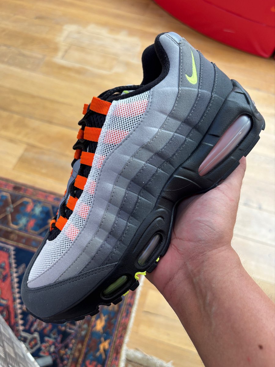ModernNotoriety's tweet photo. Nike Air Max “Lost and Found” Pack

🗓️ Spring 2027 https://t.co/3HJAYba6lk
