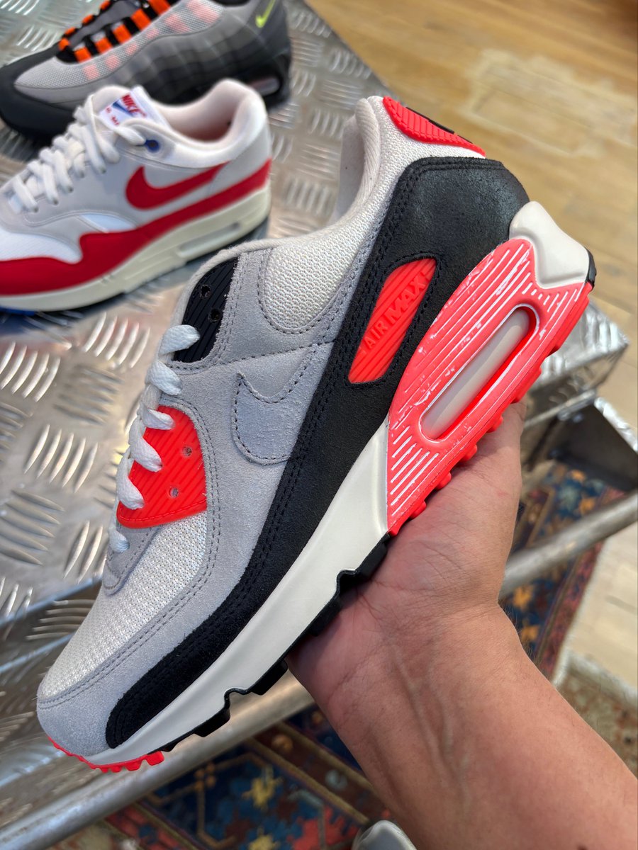 ModernNotoriety's tweet photo. Nike Air Max “Lost and Found” Pack

🗓️ Spring 2027 https://t.co/3HJAYba6lk