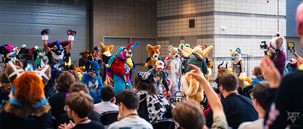 anthrocon's tweet photo. We've got additional things you can still look forward to today:

😺 NEW MAKE-UP FURSUIT MINGLE from 1-3 PM in Hall C; come find many friends!
🎤  New panels from 1:30-3:30 in DLCC 319-321
🛍️ Dealers, Artist Alley and Art Show
🎮 Gaming in the Westin hotel

...and so much more! https://t.co/jc2nsyfjgN