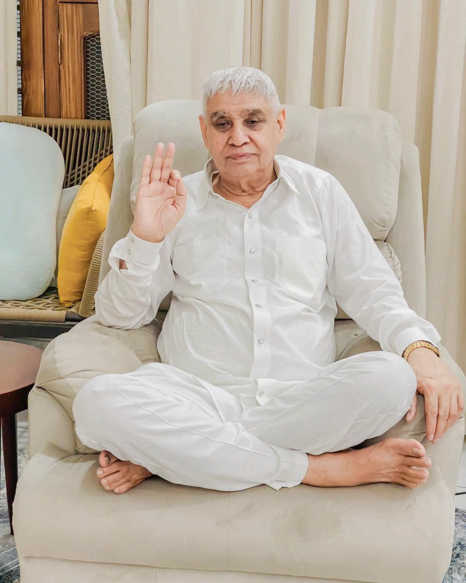 SANewsUK's tweet photo. जगतगुरु तत्वदर्शी संत रामपाल जी महाराज के पावन दर्शन
#SantRampalJiMaharaj https://t.co/IhkwBz6HMn