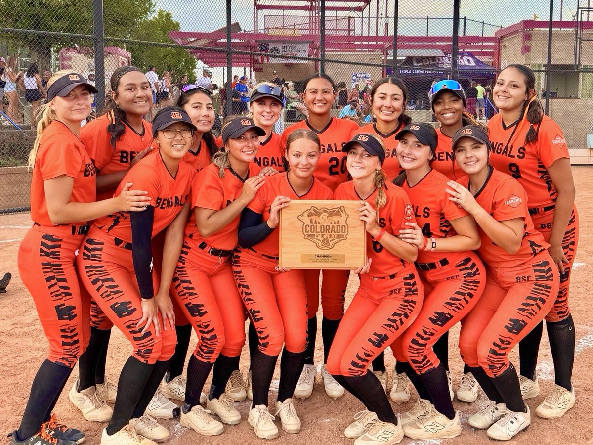 kynaleacacal20's tweet photo. 1st Place #Champions
🥎 TCS Sparkler/Fireworks
🏆 16U National Power Pool TV Bracket
📍 Aurora Sports Park | Aurora, Colorado

So proud of my team! We took 1st seed in our pool and advanced to the invite-only 16U National Power Pool TV Bracket yesterday. Competed amongst other top seeded teams and came out on top!! We finished the championship game with a 10-0 shut out against a solid team. Wouldn’t be here without my squad, BSC Bengals Briggs 16U-R #GeauxBengals

@triplecrownspts @TCSFastpitch @espn @ESPNPlus 
@BSCBengals @briggze6 @coachbriggze 
#bscbengals #briggssoftballclub #briggssoftballtraining