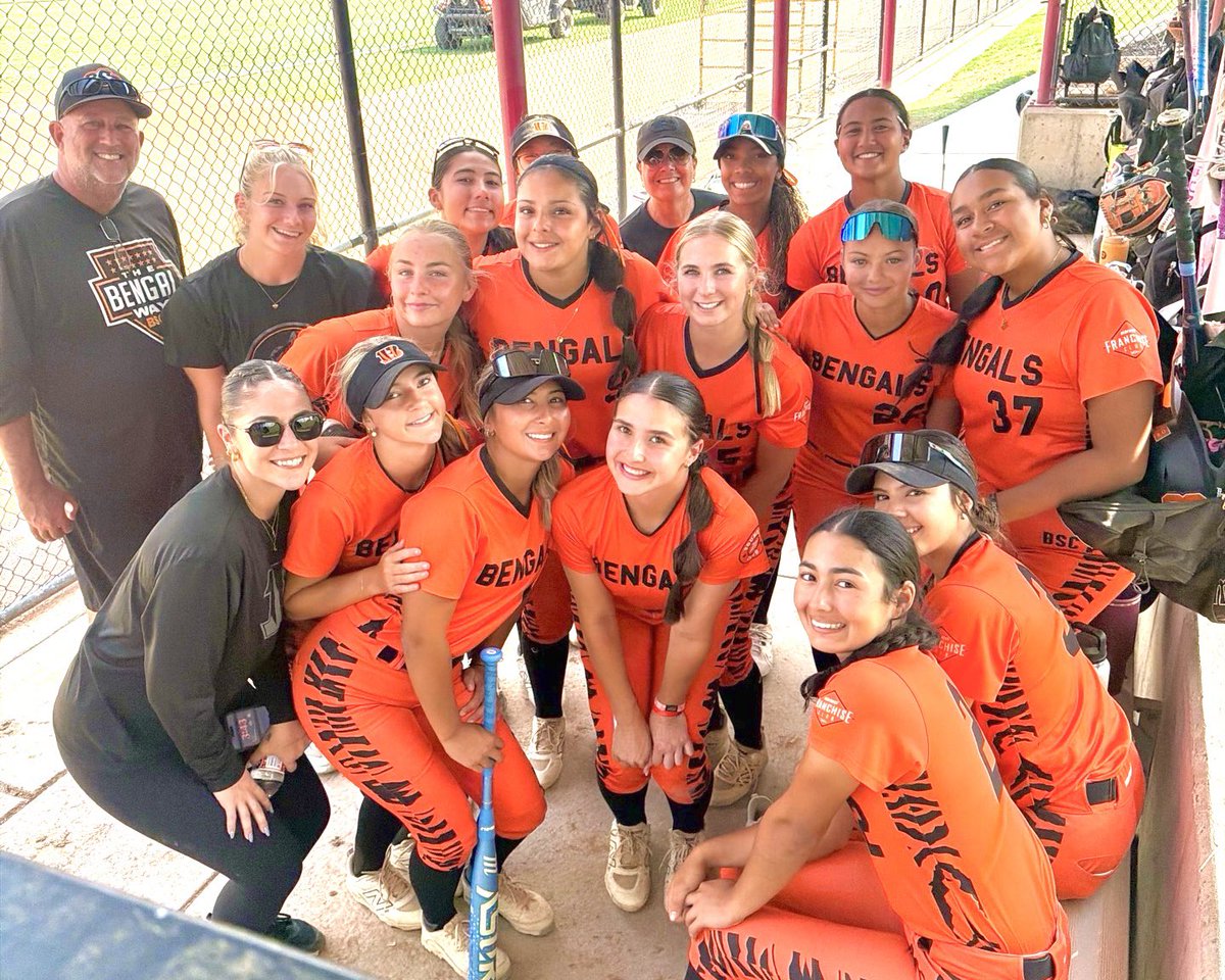 kynaleacacal20's tweet photo. 1st Place #Champions
🥎 TCS Sparkler/Fireworks
🏆 16U National Power Pool TV Bracket
📍 Aurora Sports Park | Aurora, Colorado

So proud of my team! We took 1st seed in our pool and advanced to the invite-only 16U National Power Pool TV Bracket yesterday. Competed amongst other top seeded teams and came out on top!! We finished the championship game with a 10-0 shut out against a solid team. Wouldn’t be here without my squad, BSC Bengals Briggs 16U-R #GeauxBengals

@triplecrownspts @TCSFastpitch @espn @ESPNPlus 
@BSCBengals @briggze6 @coachbriggze 
#bscbengals #briggssoftballclub #briggssoftballtraining