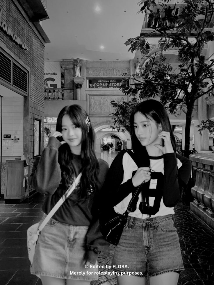 SCARNARI0's tweet photo. ᅠ
ᅠᅠ
ᅠ
ᅠ
ᅠ
 ⚲Jakarta, Grand Indonesia. 
    4 Juli 2026. | 19.00 WIB.

[LATE POST!] 

Calico Critters shopping spree with @KI80U. Hehehe. TFT and Happy Satnight! 😽🫶

ᅠᅠ
ᅠ
ᅠ
ᅠ https://t.co/XmjCu7VcZX