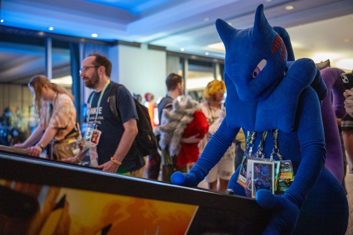 anthrocon's tweet photo. We've got additional things you can still look forward to today:

😺 NEW MAKE-UP FURSUIT MINGLE from 1-3 PM in Hall C; come find many friends!
🎤  New panels from 1:30-3:30 in DLCC 319-321
🛍️ Dealers, Artist Alley and Art Show
🎮 Gaming in the Westin hotel

...and so much more! https://t.co/jc2nsyfjgN