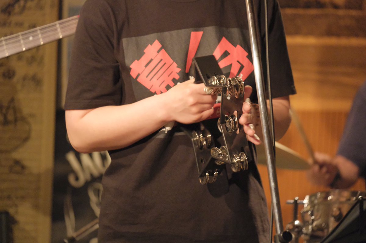 Junko_xt4's tweet photo. 今夜のLive♫

幕ノ内 in フライアーパーク

初披露の曲は
ベースが大変そうだったけどw
『笑って』も聴けたし
今夜も楽しかったー💕 https://t.co/mvYED0pCqN