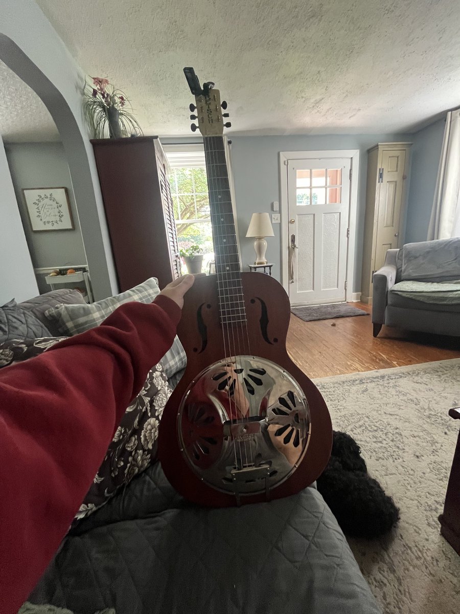 lefthubcap's tweet photo. Hi :)
-22 
-He/him straight.
-Not new to #nsfwtwt just new page and new post. 

I play a hell of a lot of games and guitar, I love working on cars (ask me about the engine I’m currently building) drifting, and hiking and gym. 

DMs open.  Hard/soft kinks.

I want more moots 😋 https://t.co/dfRZC0ewXy