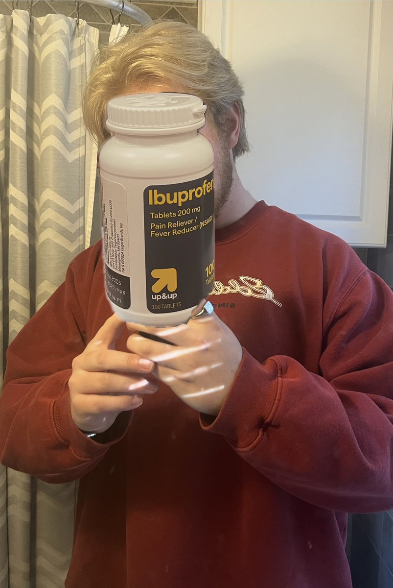 lefthubcap's tweet photo. Hi :)
-22 
-He/him straight.
-Not new to #nsfwtwt just new page and new post. 

I play a hell of a lot of games and guitar, I love working on cars (ask me about the engine I’m currently building) drifting, and hiking and gym. 

DMs open.  Hard/soft kinks.

I want more moots 😋 https://t.co/dfRZC0ewXy