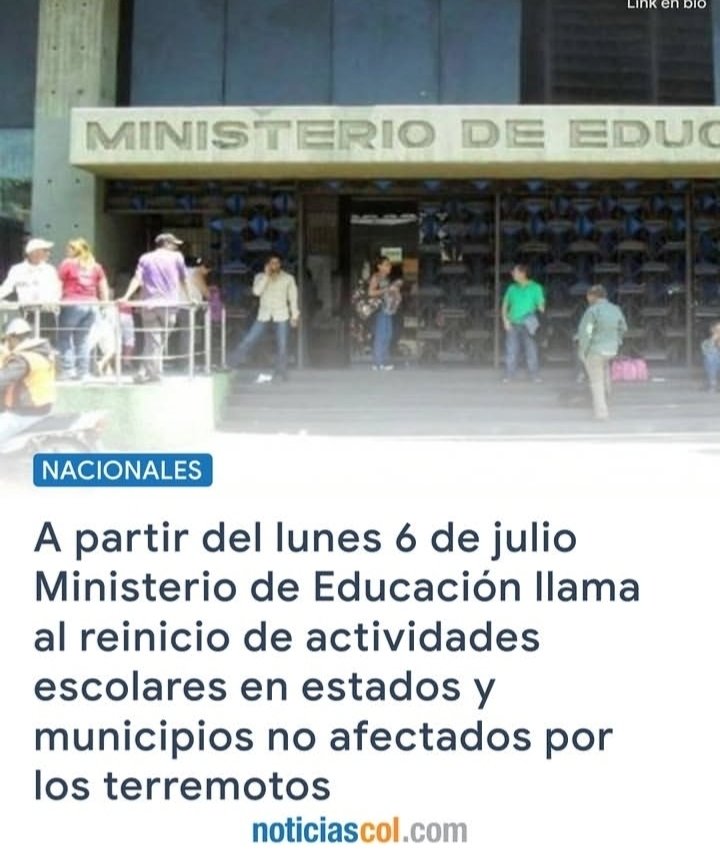 DigitalCatedra's tweet photo. Que desorden tan grande nojoda... https://t.co/LtPGjBAvuP