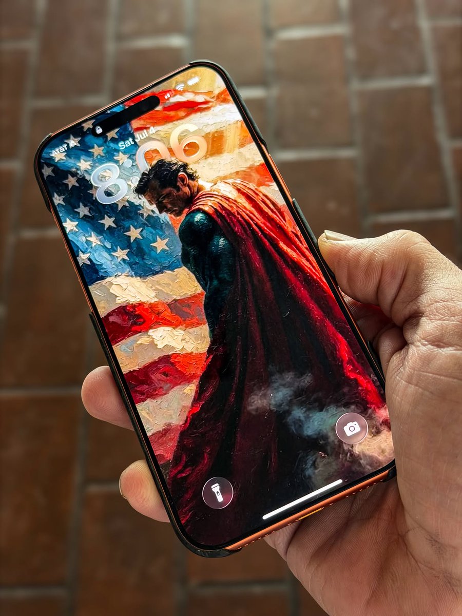 ZackSnyderFilm's tweet photo. "Happy 4th."

📸 Zack Snyder (IG) https://t.co/5oPxoKRs0V