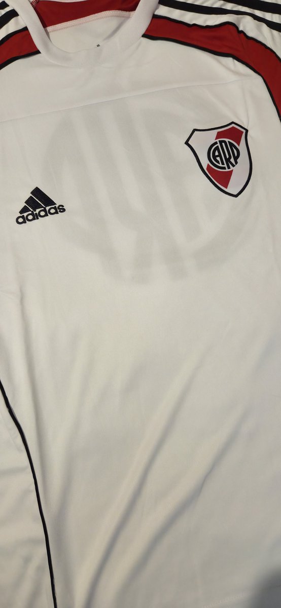 anti_boti's tweet photo. Tremendo lo que le llegaron a las #Botis de mis amigos de @Zhang012589 ( HONEST2 ). Siempre Honest!!!
Esta vez la de Racing. La nueva!! Una calidad tremenda. Y también la de River que re va para una salida.
Llegan en 20 días o menos!!
Visiten la página y compren la suya en https://t.co/lbjJZnwpxg
