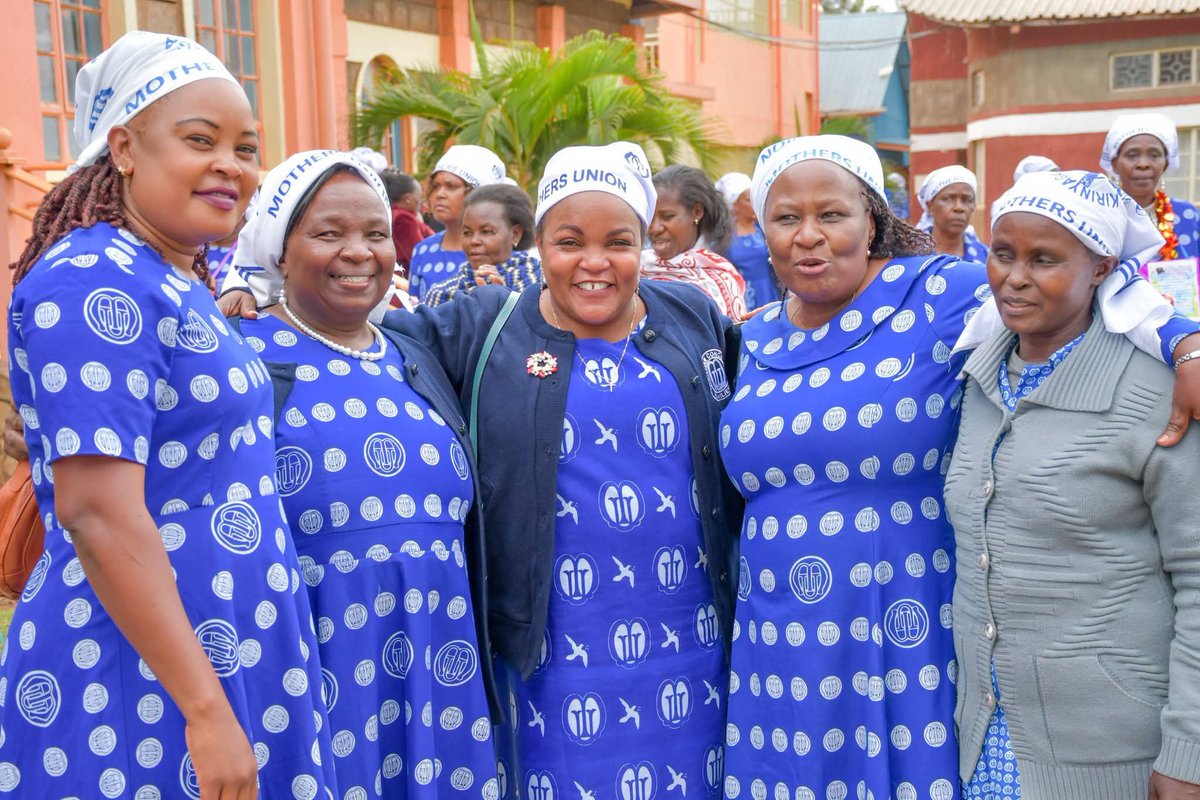 ngechu_KE's tweet photo. Today @WanguiNgirici joined ACK St Luke's Wanguru church Mother’s Union during the enrolment of 131 new members.
Mothers are the pillars of the church, and society. Families stand stronger when the mothers are rooted in faith.
#nowetwonaga
#closertothepeople #commitedtochange https://t.co/azvhcf0QtX