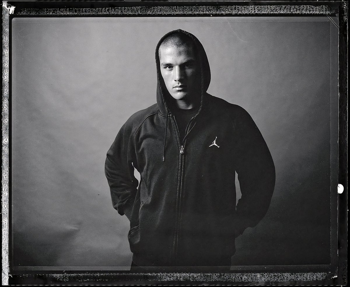 KerryDegmanFan's tweet photo. 📸 Kerry Degman by Andrew Weir Casting for Luke Smalley’s Book “Sunday Drive”, St. Mark’s Place, New York City, 14th November 2008. | Unpublished | [Ai 4K] 🎥🎞️🇺🇲

#KerryDegman #AndrewWeir #LukeSmalley #SundayDrive #Model #Photoshoot #Portrait #Polaroid #NYC #4K #2008 #2000s https://t.co/oSwyWTo2Rb