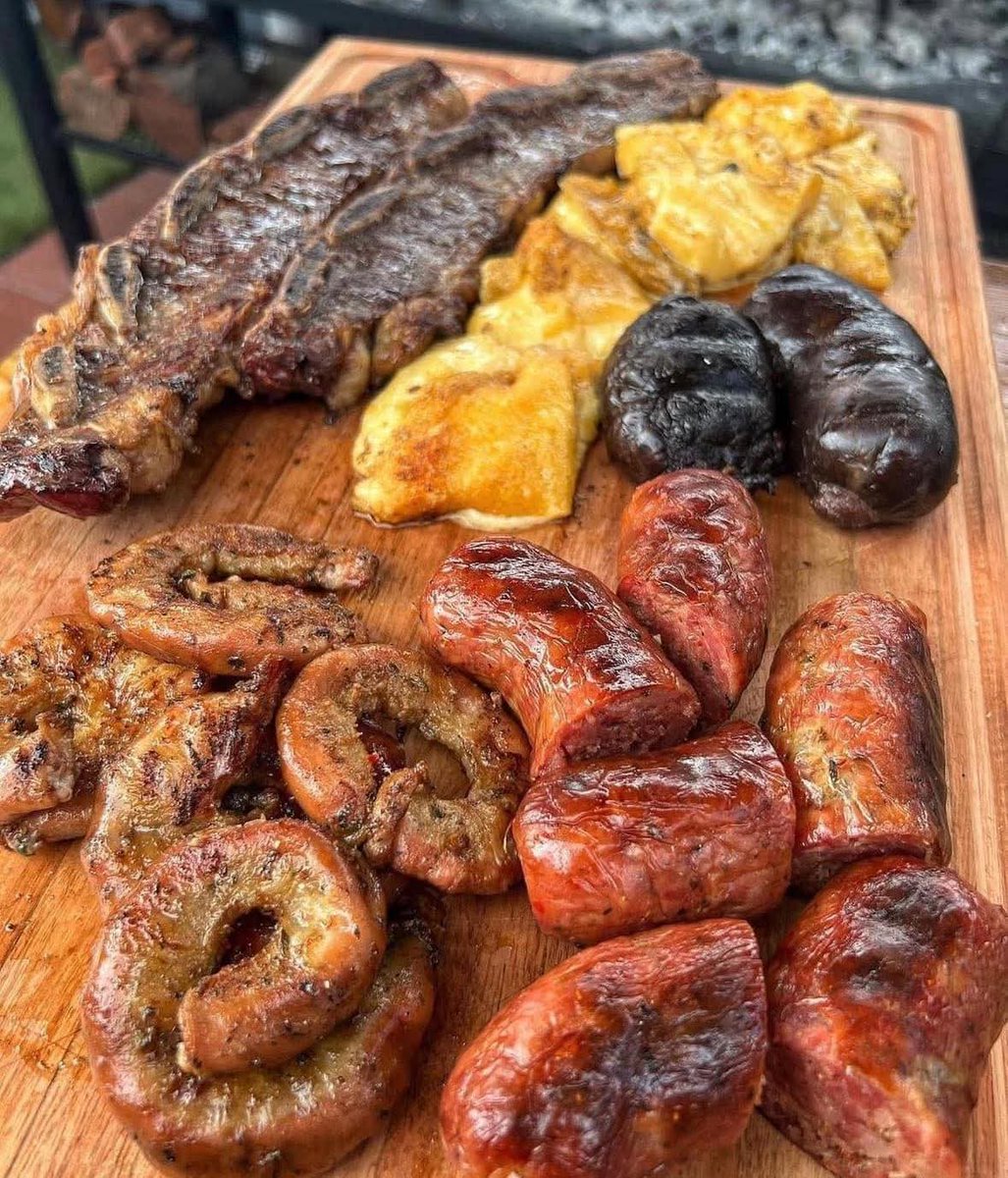 indirectasofi's tweet photo. QUE GANAS DE VOS https://t.co/Ws0dqIgMMV