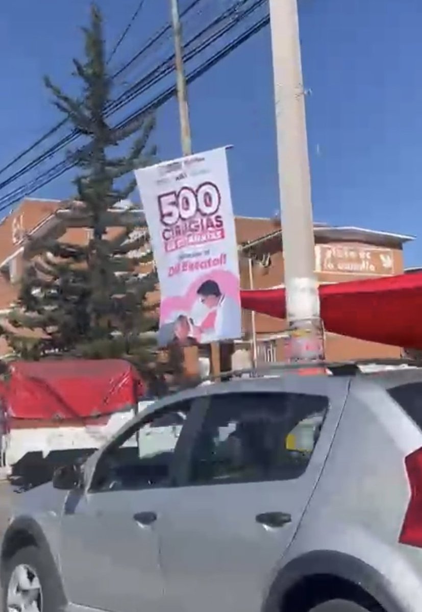 BruceJulis's tweet photo. el @Gob_Puebla debe cumplir las mismas reglas de imagen urbana y uso del mobiliario que se exigen a particulares, hoy es un GRAN NEGOCIO HACER PENDONES y llenar de basura la ciudad. @armentapuebla_ tu gobierno ecologista es un contaminante activo!!! @AztecaNoticias @adnnoticiasmx @aztecapuebla
