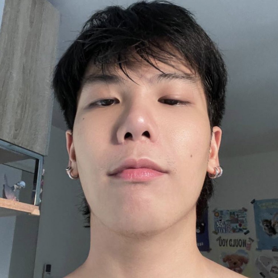 yubaby28's tweet photo. คนที่ไม่เคยเป็นสิวหนักอาจมองว่าเป็นเรื่องเล็ก แต่สำหรับคนที่เคยเป็น มันเปลี่ยนวิธีที่เรามองตัวเองไปทั้งชีวิตเลย https://t.co/YrQ6758it6