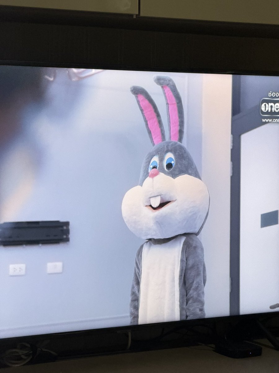 JARUKiTzX96's tweet photo. เอาจริงๆก็ชอบนะกระต่ายตัวนี้เหมือนกันนะ น่ารักดี 🐰แต่แว่น ทำงานไม่หยุดเลย5555
#PaybackEP6 https://t.co/Aaxlle57zg